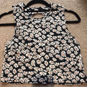 Brandy Melville Daisy Crop Top